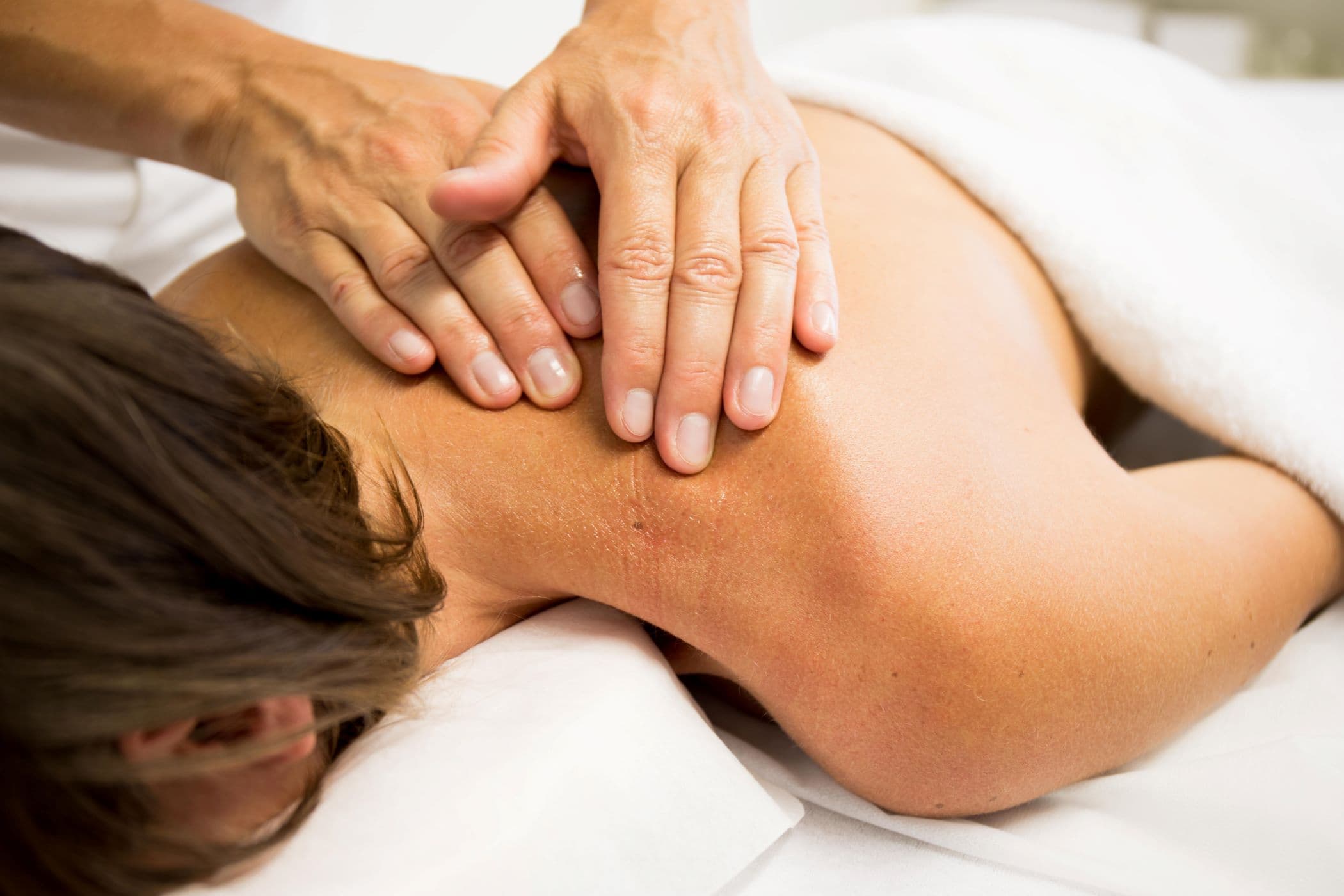 naturheilkunde-praxis-maureen-liebschner-zuerich-klassische-massagen